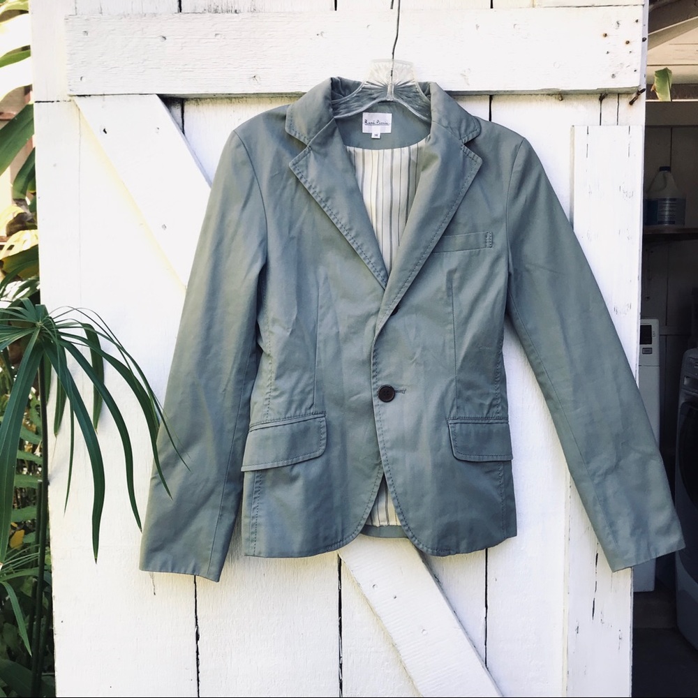 Women Blazer from Rope Picnic in Grayish Blush